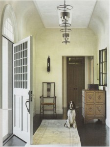 Foyer painted in ROMA's limewash.