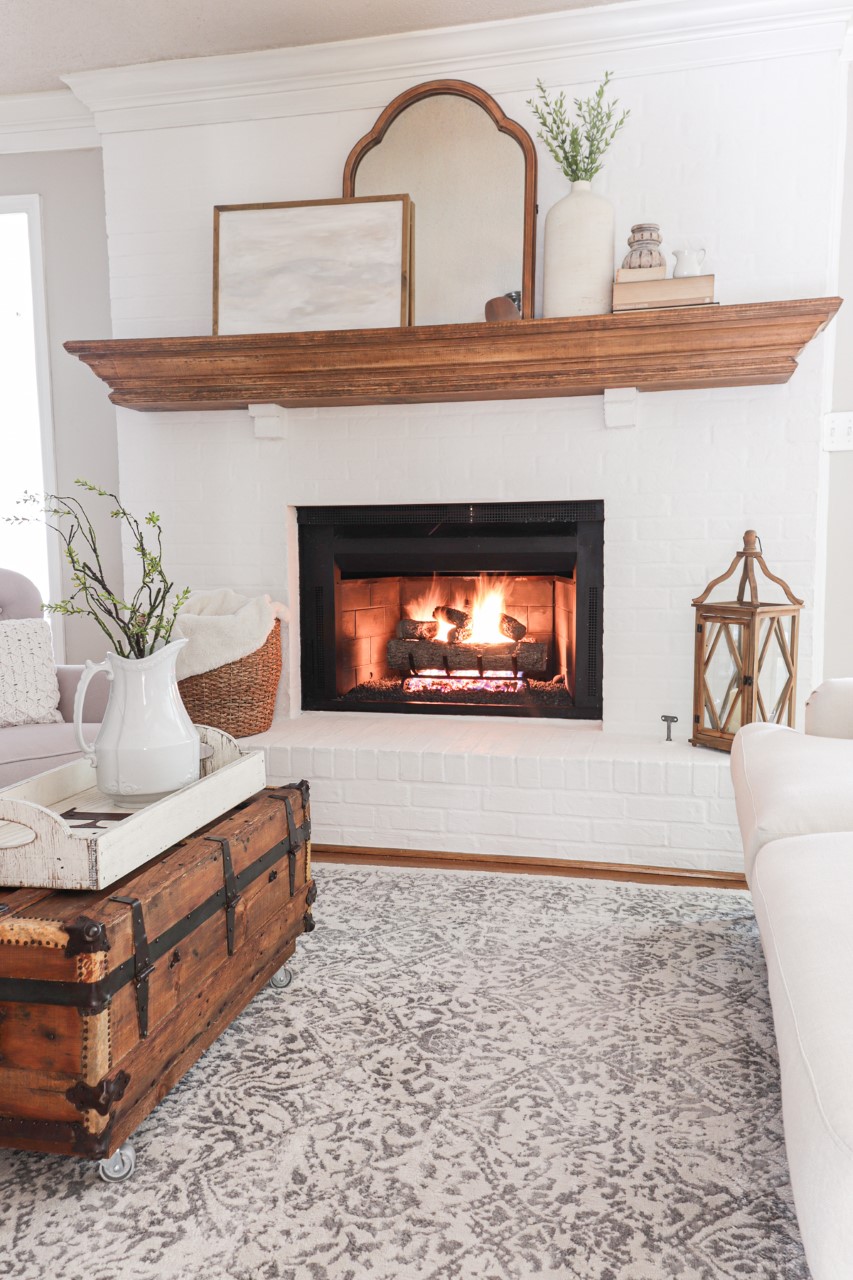 3 Simple Ways To Update Your Fireplace ROMABIO   Jens Fireplace With Logs 